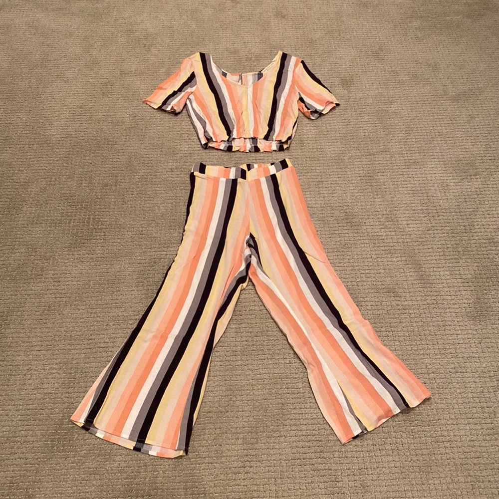 SALTWATER LUXE SUMMER SET - Picture 1 of 4